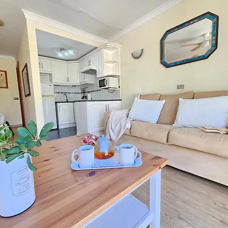 New Stunning Golf View & Pool , South Tenerife San Miguel de Abona
