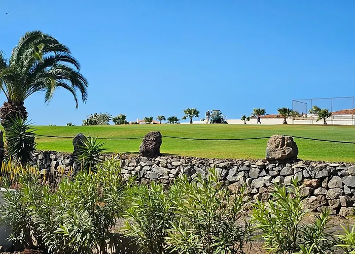 New Stunning Golf View & Pool , South Tenerife
